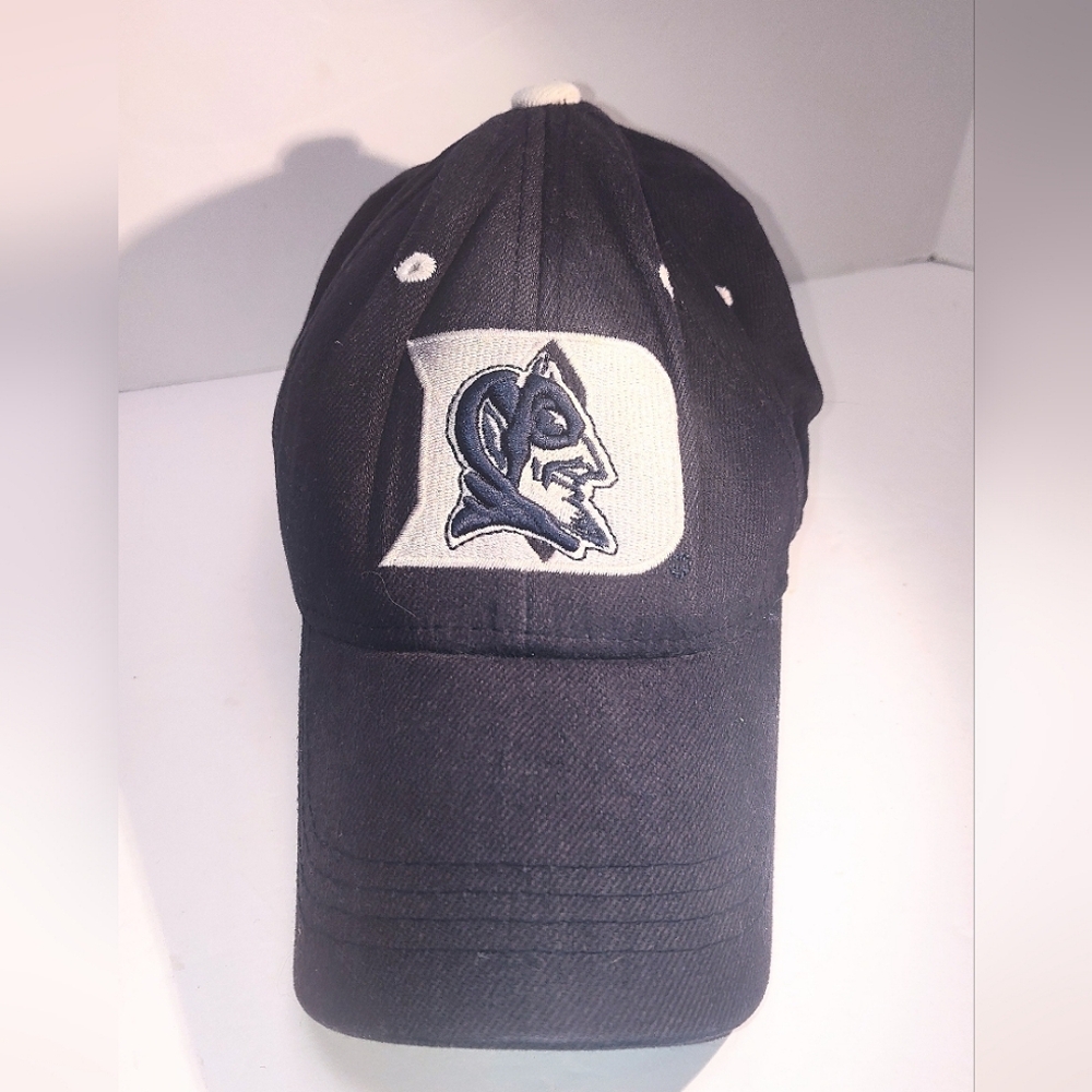 Vintage Youth Top Of The World Duke University Blue Devils Fitted hat Cap